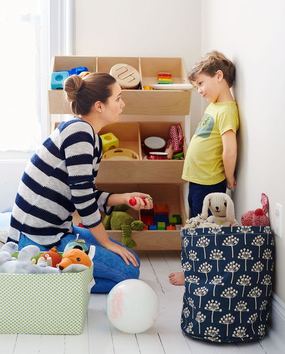 mother child toy cleanup 2a5db42d