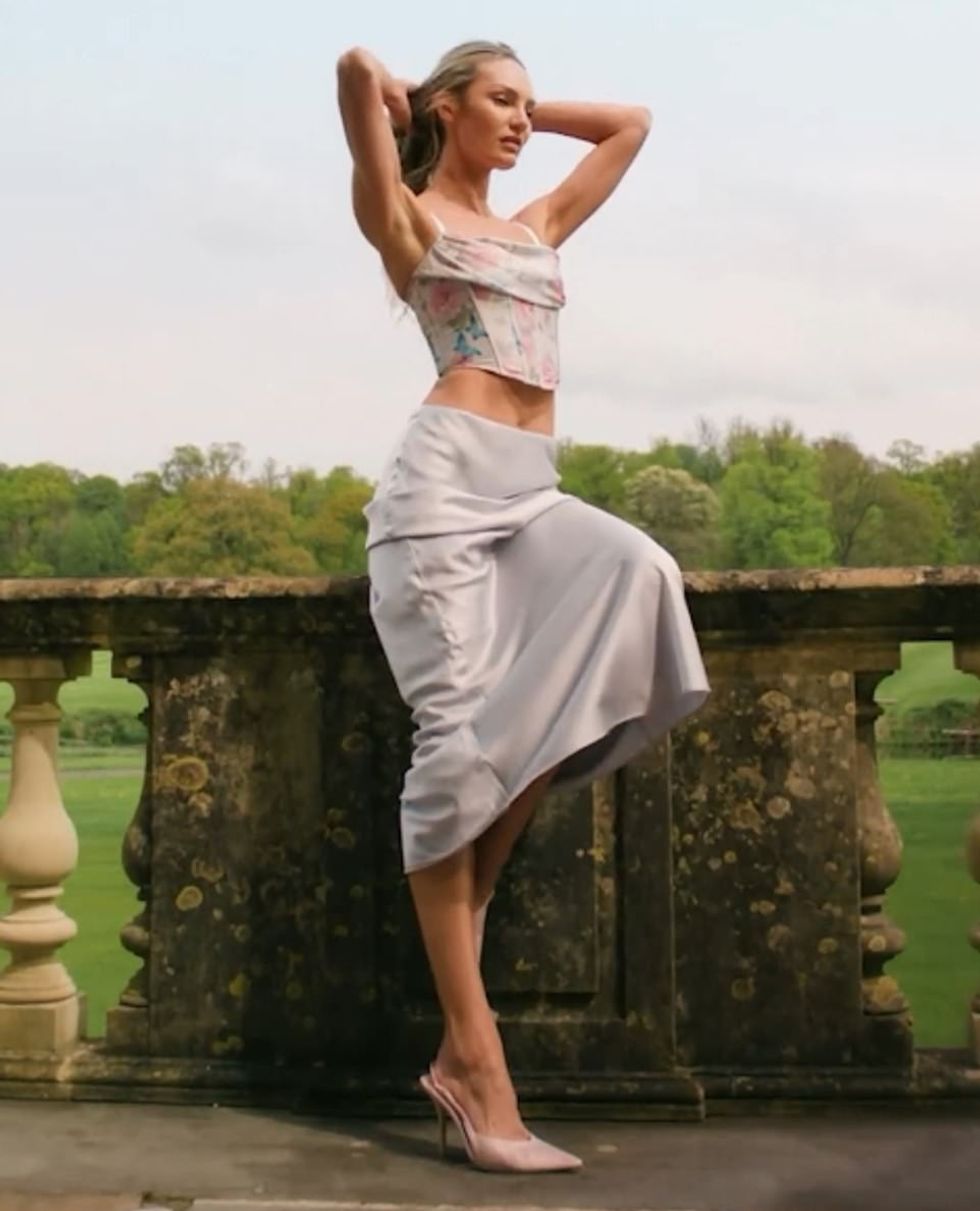 Mrekullia këmbëgjatë është fokusuar vitet e fundit në linjën e saj të rrobave të banjës, Tropic Of C