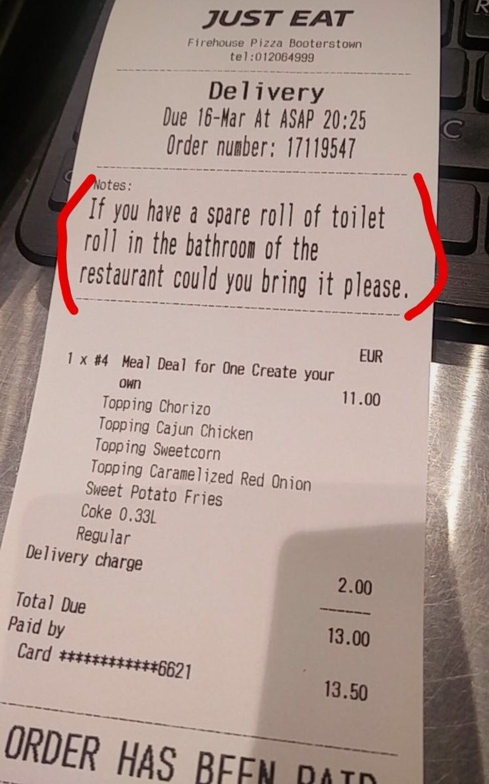 Mysafirja nuk ndehej mirë beri nje kerkese bizare ne restorant foto 2