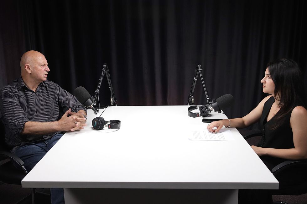 Nazmi Elezi podcast interviste foto Ridvan Slivova 15