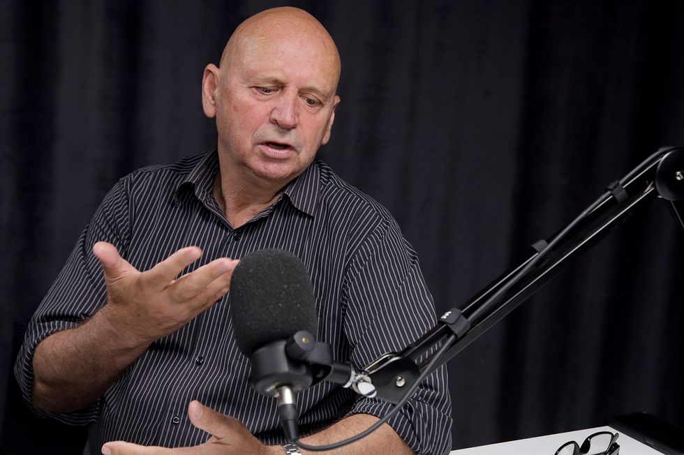 Nazmi Elezi podcast interviste foto Ridvan Slivova 4