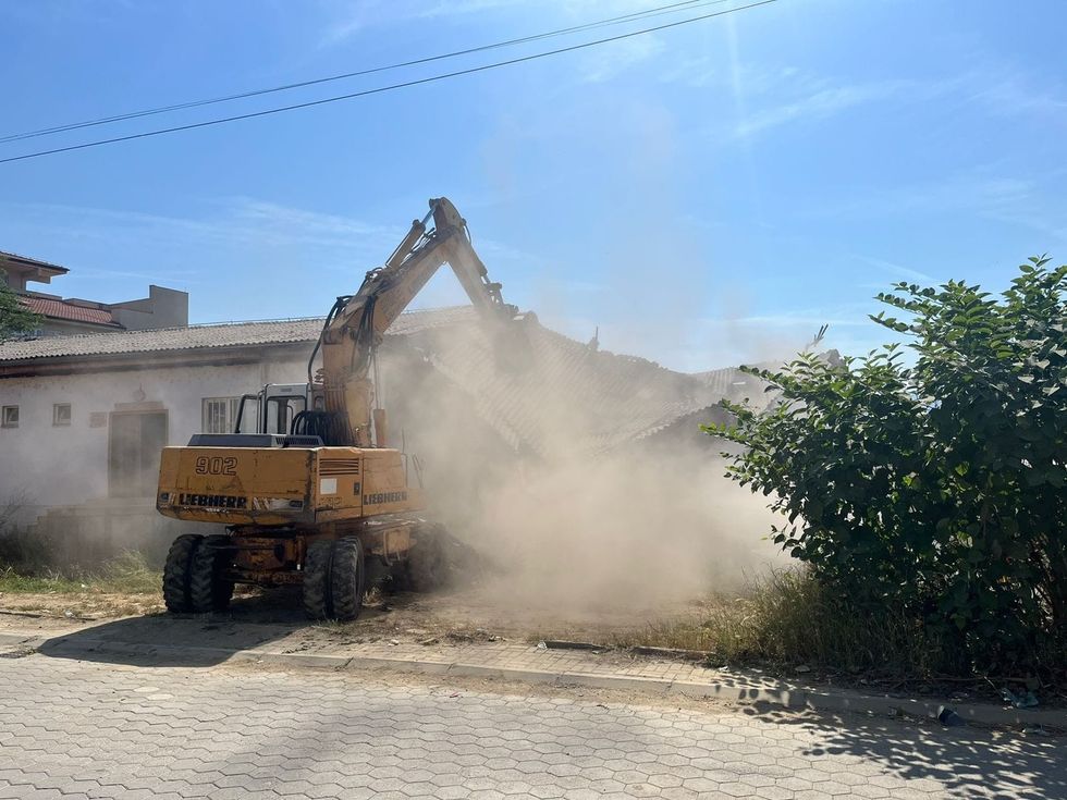 ndertesa depo e kooperatives ne mamushe