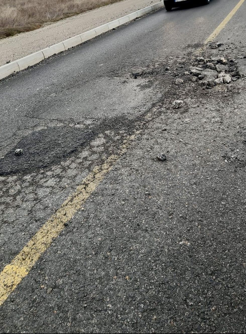 Ndreqe.com Gropa ne Rrugen Rasim Alija