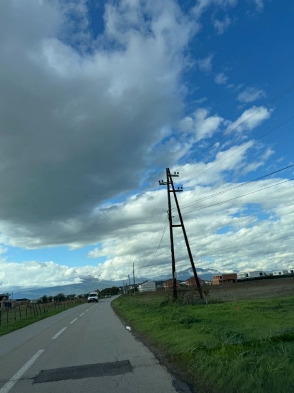 Ndricimi publik ne Fshatin Moglice Ndreqe.com