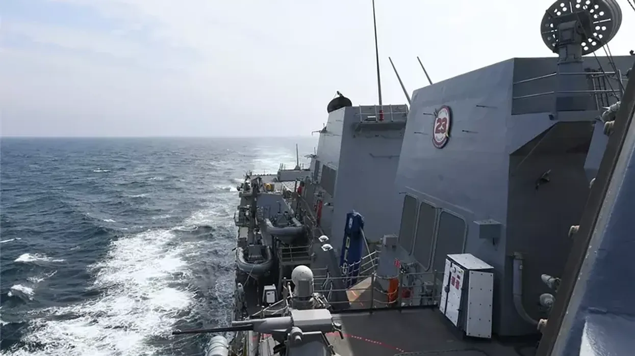 Refuzojeni pretendimin e fundit territorial të Kinës Refuzojeni pretendimin e fundit territorial të Kinës