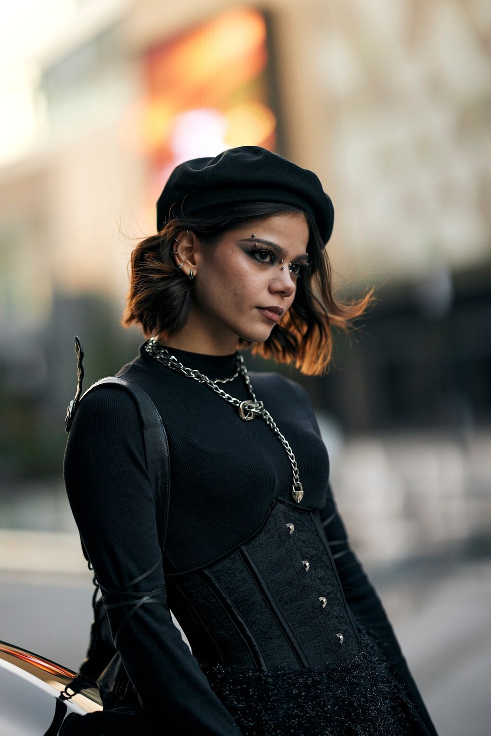 Ngrohtë dhe bukur: Disa mënyra interesante për të veshur