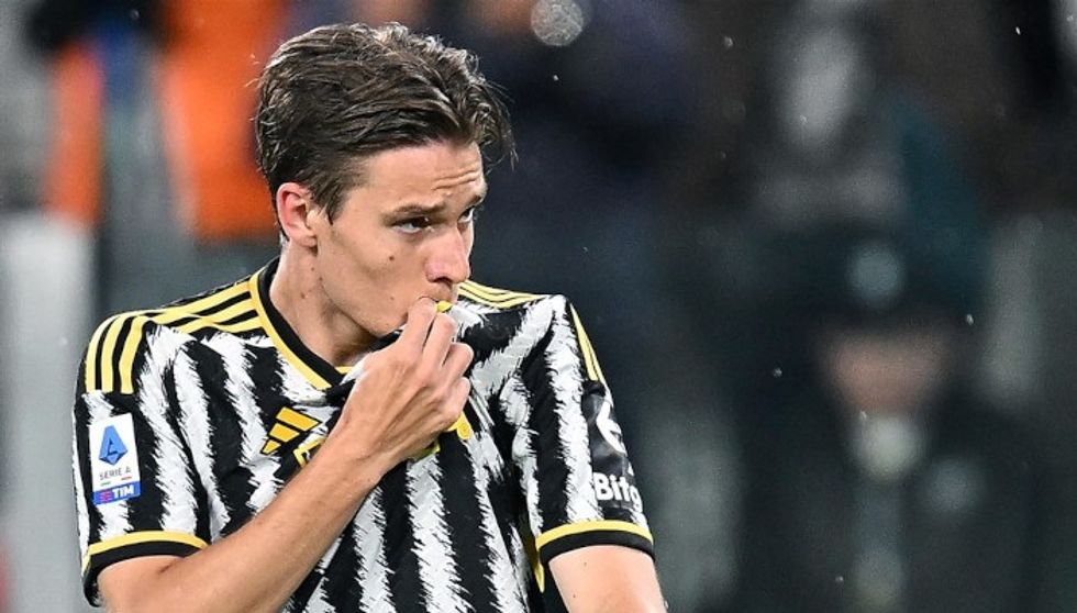 Nicolo Fagioli Juventus kiss