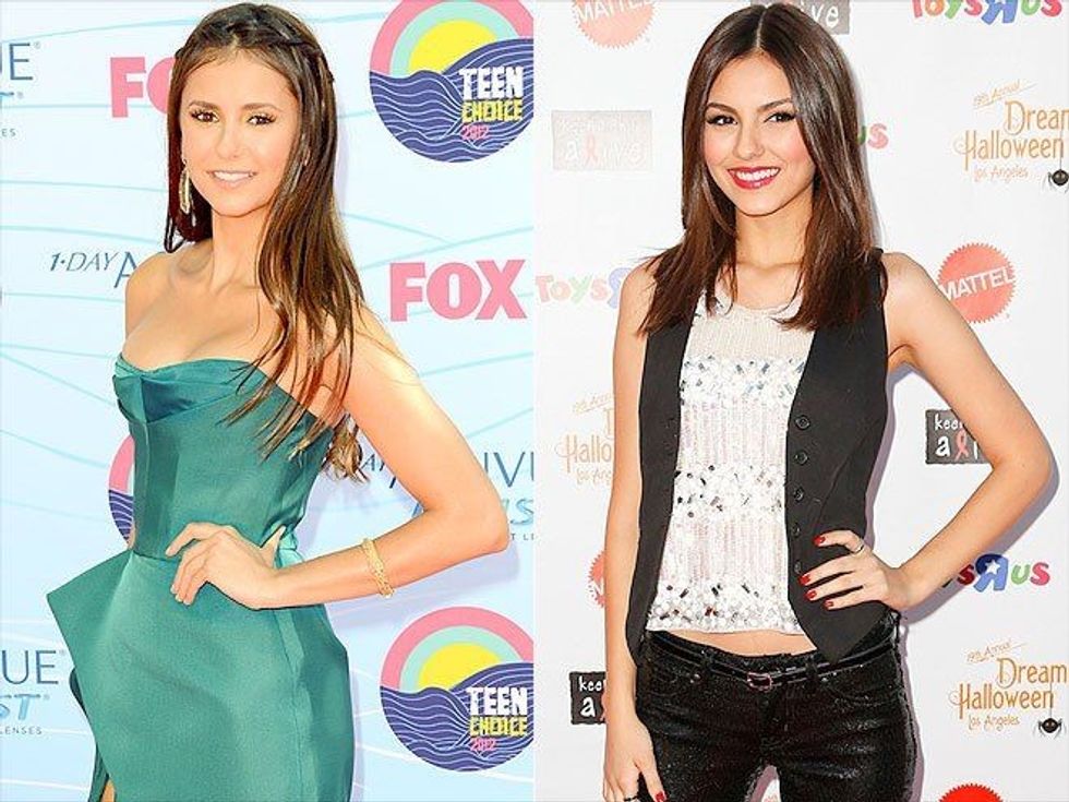 Nina Dobrev (majtas) dhe Victoria Justice