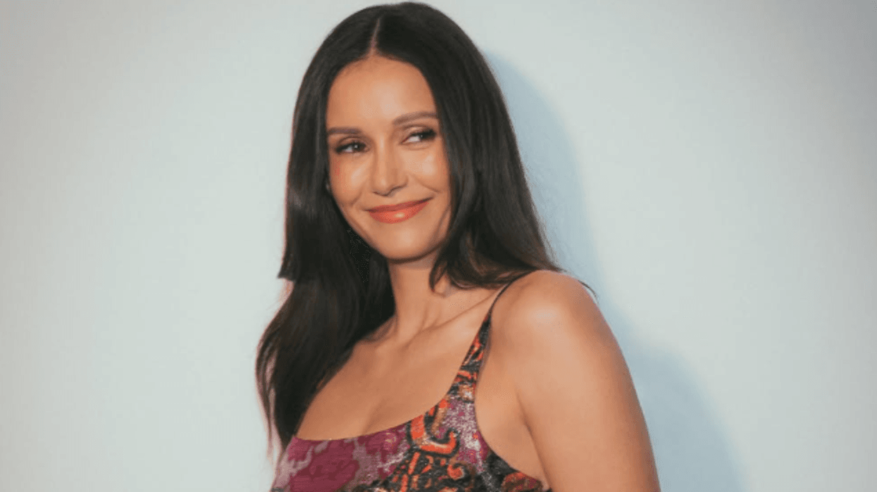 Nga brune në bionde për rolin e ri - Nina Dobrev befasoi fansat me transformimin e ri Nga brune në bionde për rolin e ri - Nina Dobrev befasoi fansat me transformimin e ri