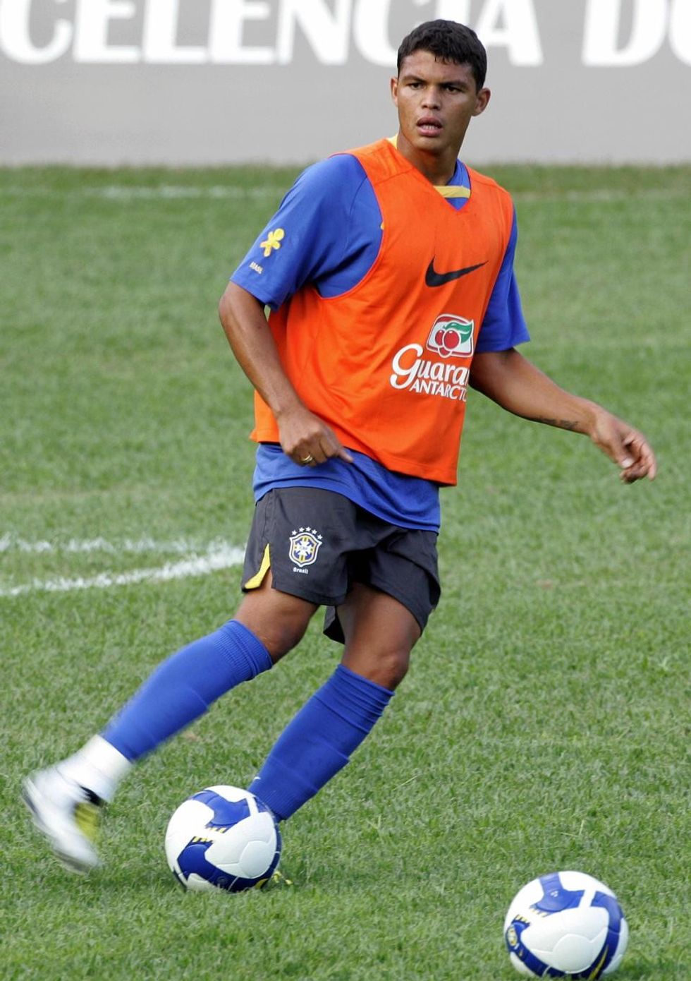 NINTCHDBPICT000415977952