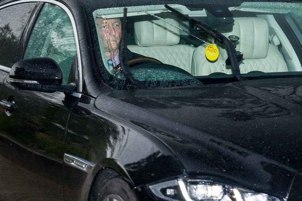 NINTCHDBPICT000429605076