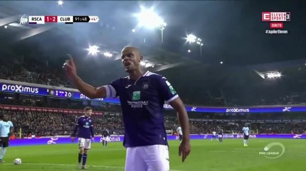 NINTCHDBPICT000555775539