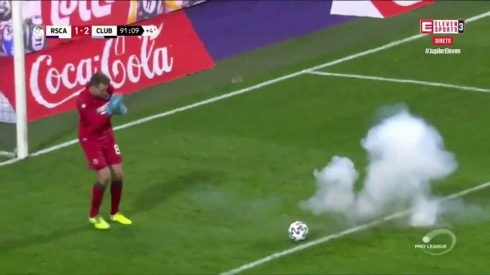 NINTCHDBPICT000555775566