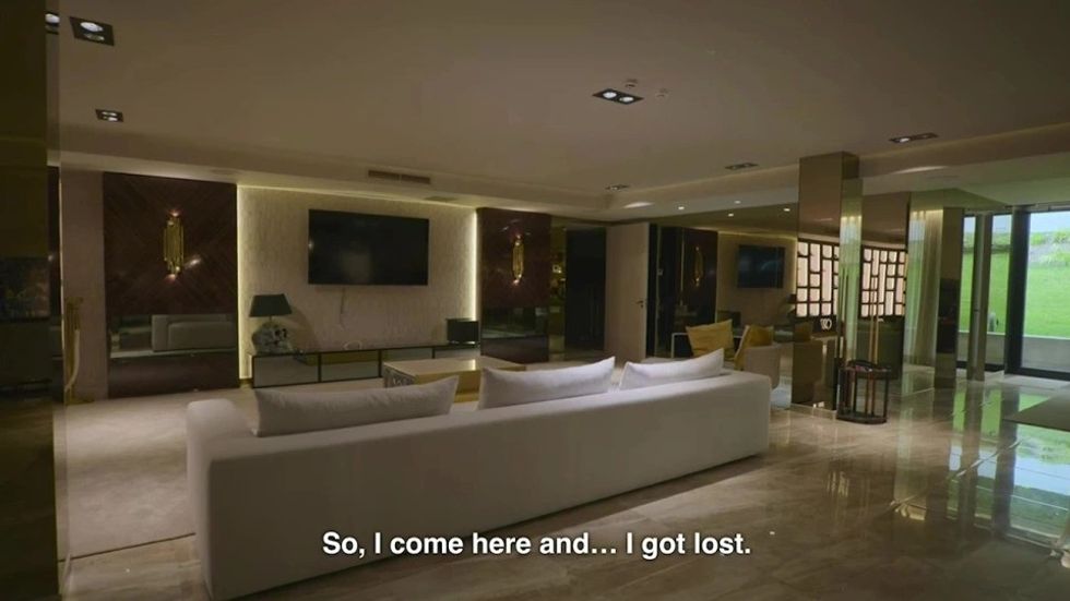 NINTCHDBPICT000809885498