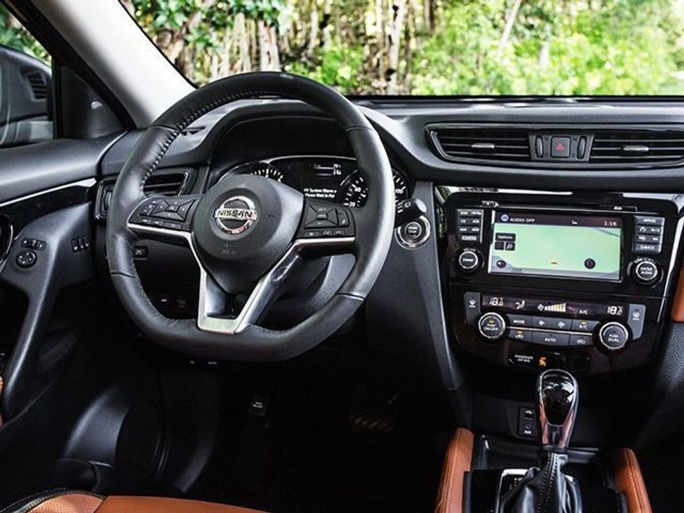 Nissan sjellë dy modele Rogue me çmime të arsyeshme foto 5