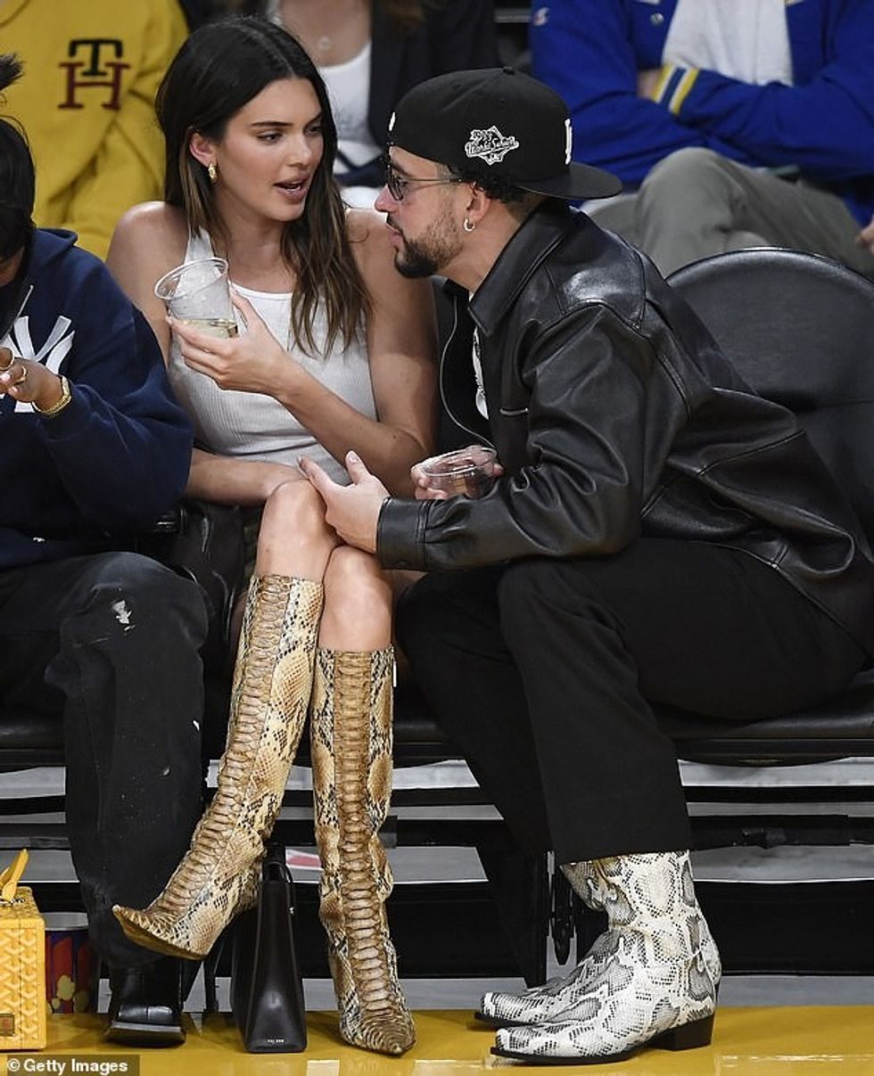 Një burim foli më pas për People pohoi se të dy kishin telefonuar në vitin e ri së bashku gjatë një udhëtimi në Barbados; parë në vitin 2023