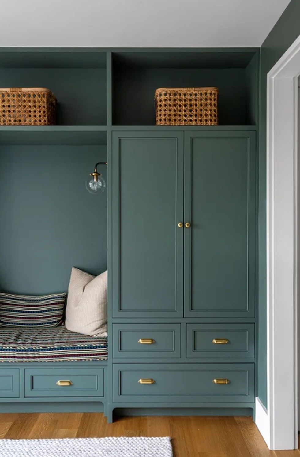 Nje dollap me ngjyre