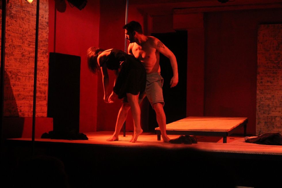 Nje engjell ne katin 11 d