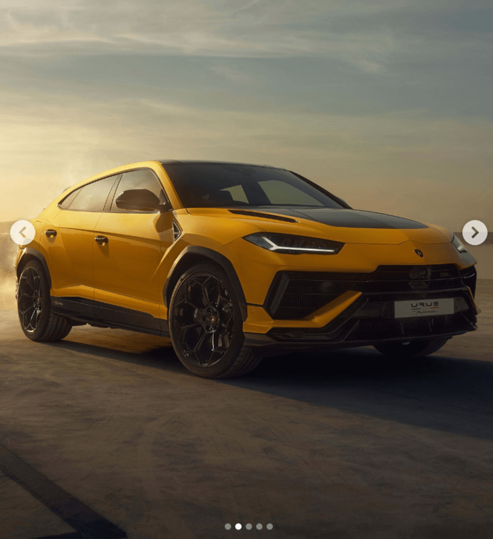 Një Lamborghini Urus kushton 350,000 £