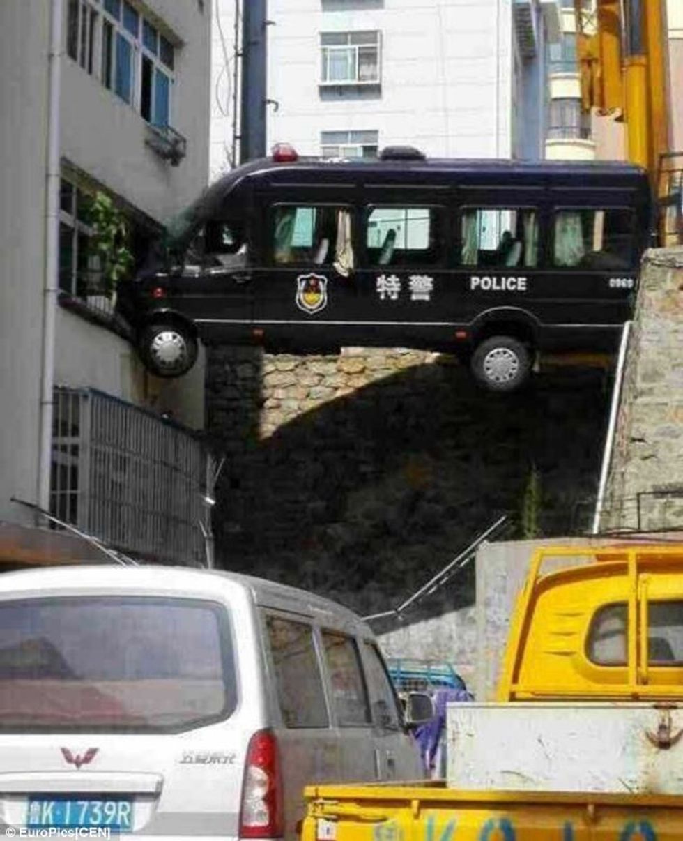 Nje parkim vertete spektakolar foto 2