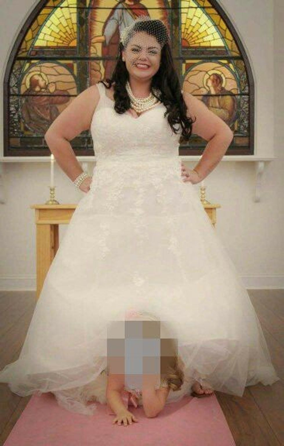 Nusja në kërkim të vellos qe pa dashje u dergua per bamiresi foto 2