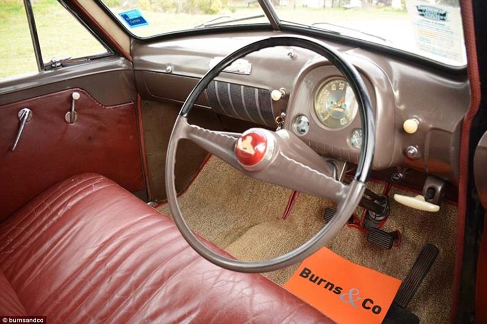 Nxjerrë në shitje koleksionin e rrallë me 60 vetura klasike foto 3