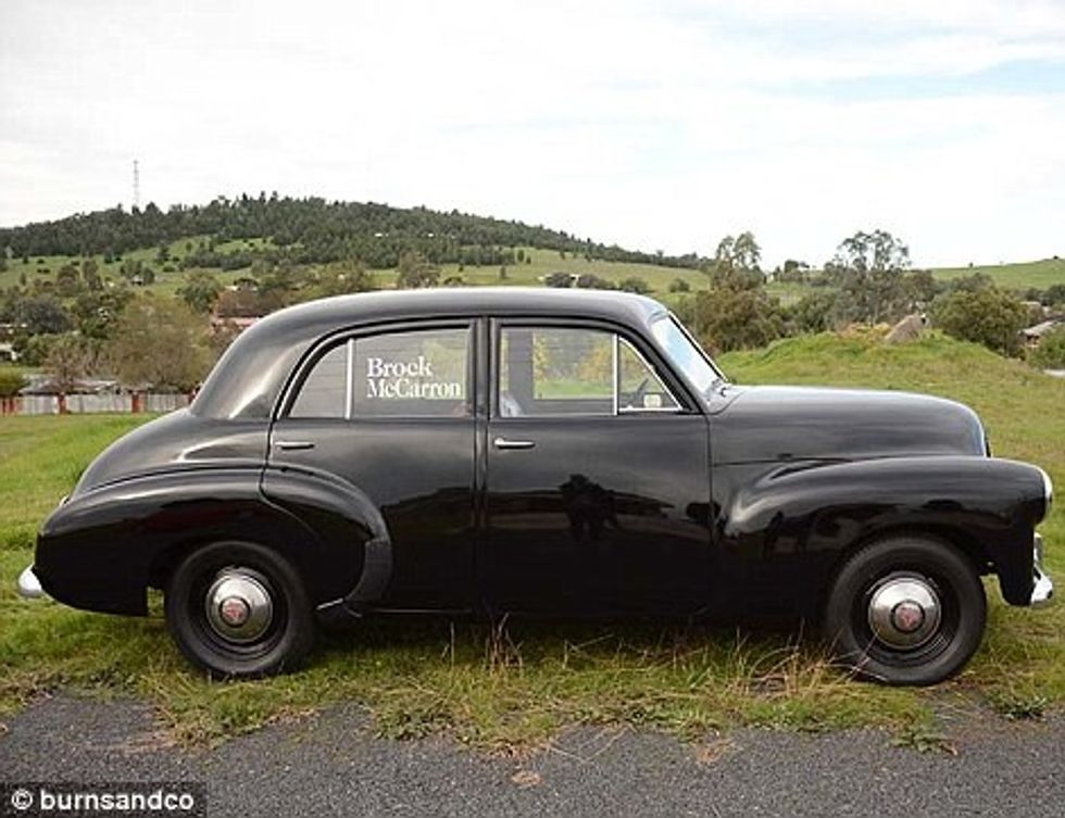 Nxjerrë në shitje koleksionin e rrallë me 60 vetura klasike foto 6