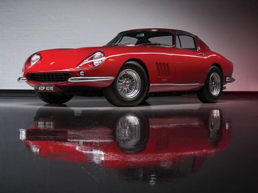 Nxjerrë në shitje koleksionin me 13 Ferrari foto 3