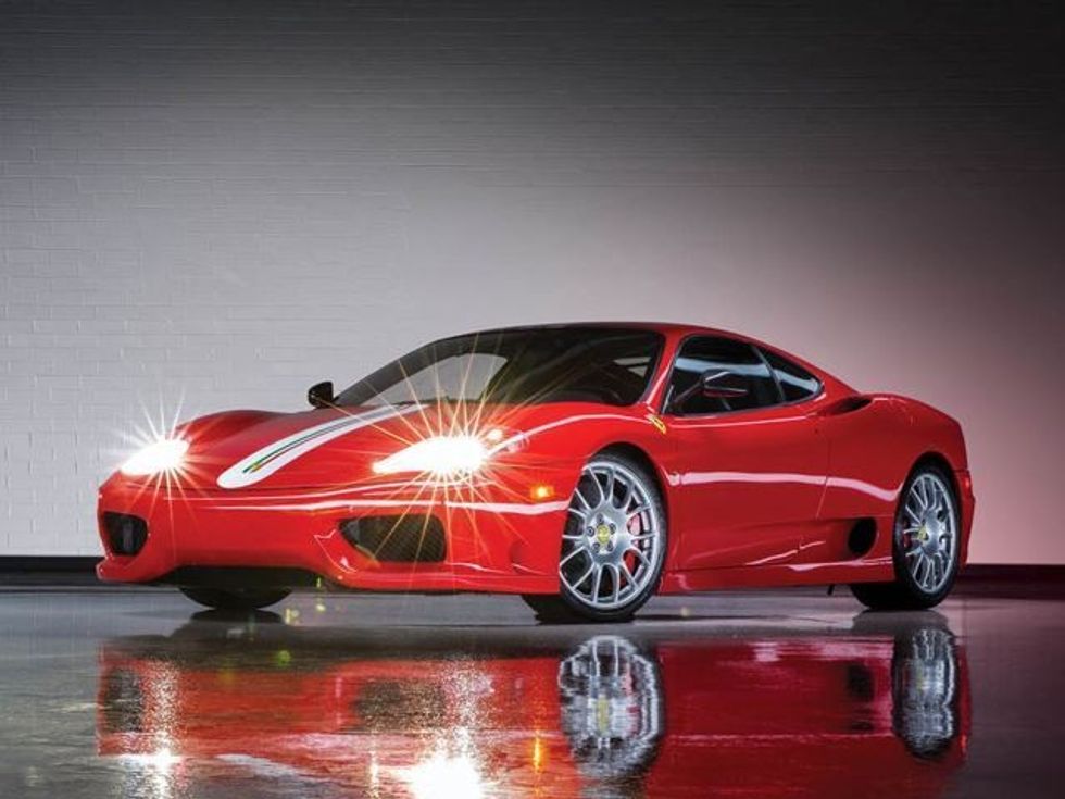 Nxjerrë në shitje koleksionin me 13 Ferrari foto 7