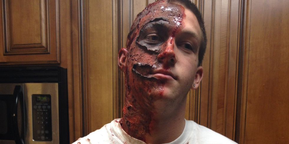 o HALLOWEEN MAKEUP facebook