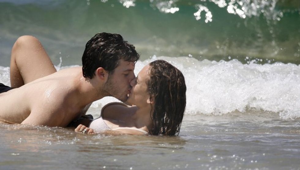 o WRITING COMPUTER HOME facebook