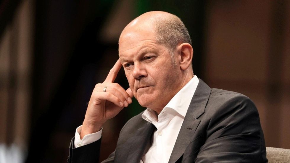 olaf scholz ein bericht des spiegel belastet den spd kanzlerkandidaten