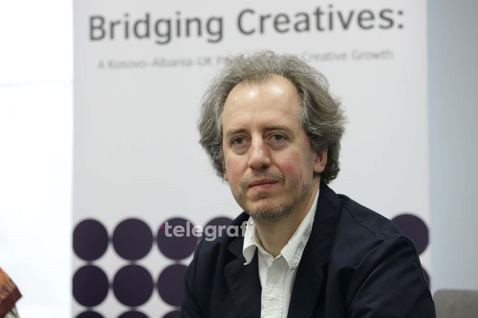 Oliver  Durey, trajner