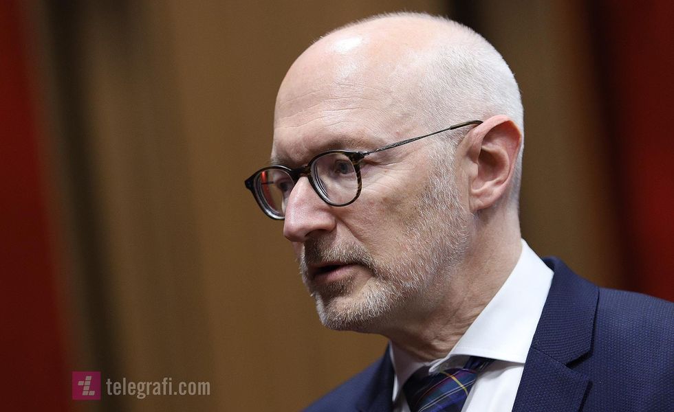 Olivier Guerot Ambasadori francez ne Kosove foto Ridvan Slivova 1 e1683388763622