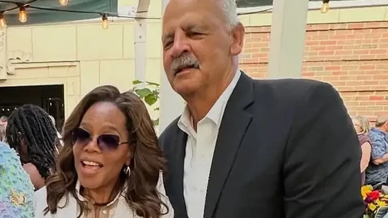 Oprah u shfaq në publik me partnerin e saj prej shumë kohësh për herë të parë pas shtatë vitesh; ata janë bashkë që nga viti 1986