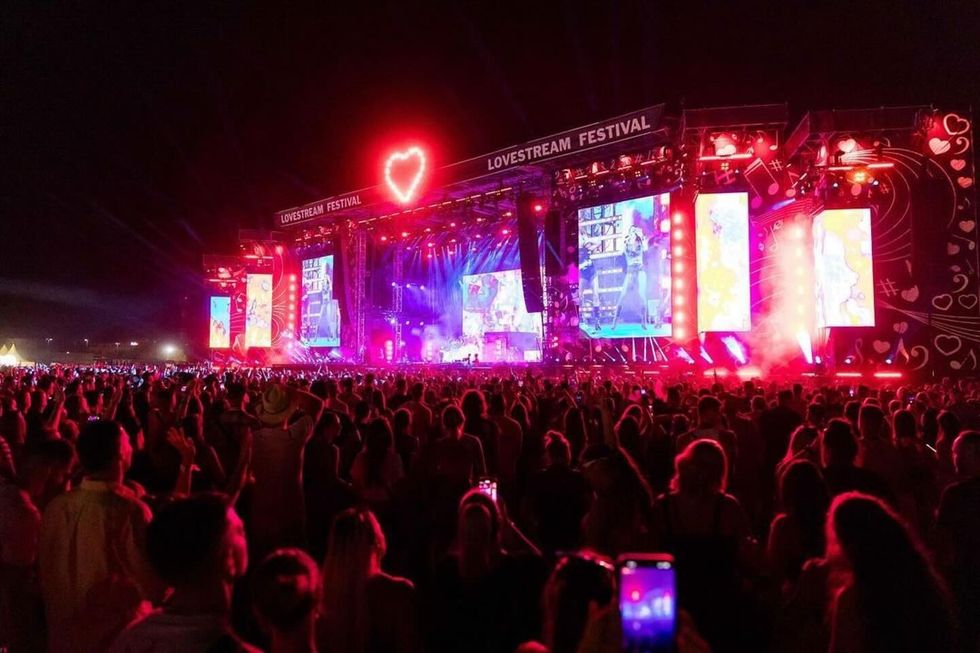 oraarchive 1723871718 3436407503712804555 45277368134