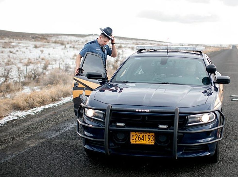 OregonPolice e1547396239572