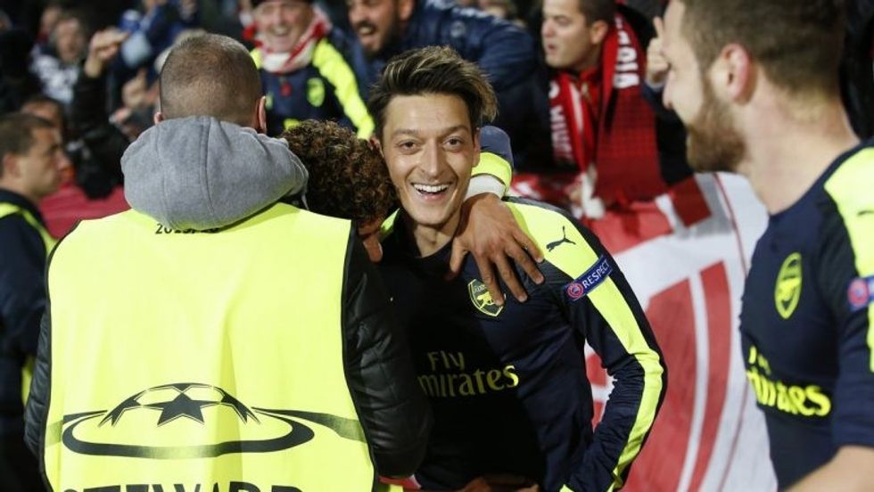 Ozil on fire! Katër gola në dy ndeshjet e fundit në Ligën e Kampionëve. Foto: Getty Images