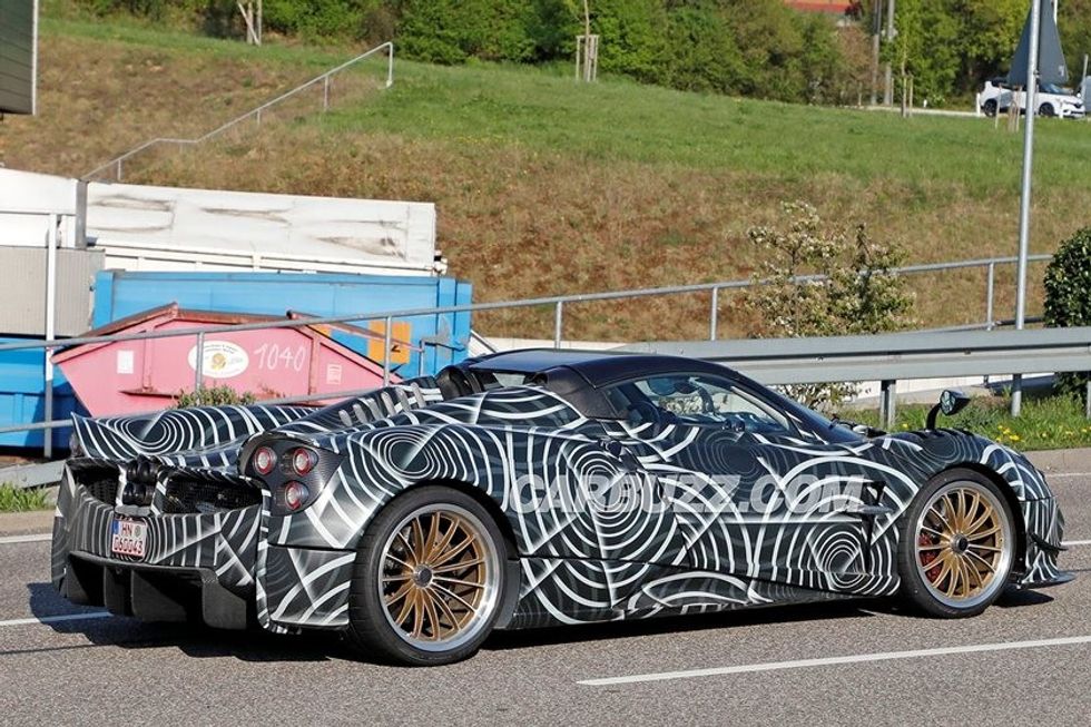 Pagani foto 6