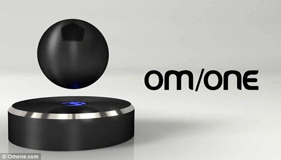 Pajisja sferike qe rri ne ajer dhe leshon muzike te perkryer foto 2