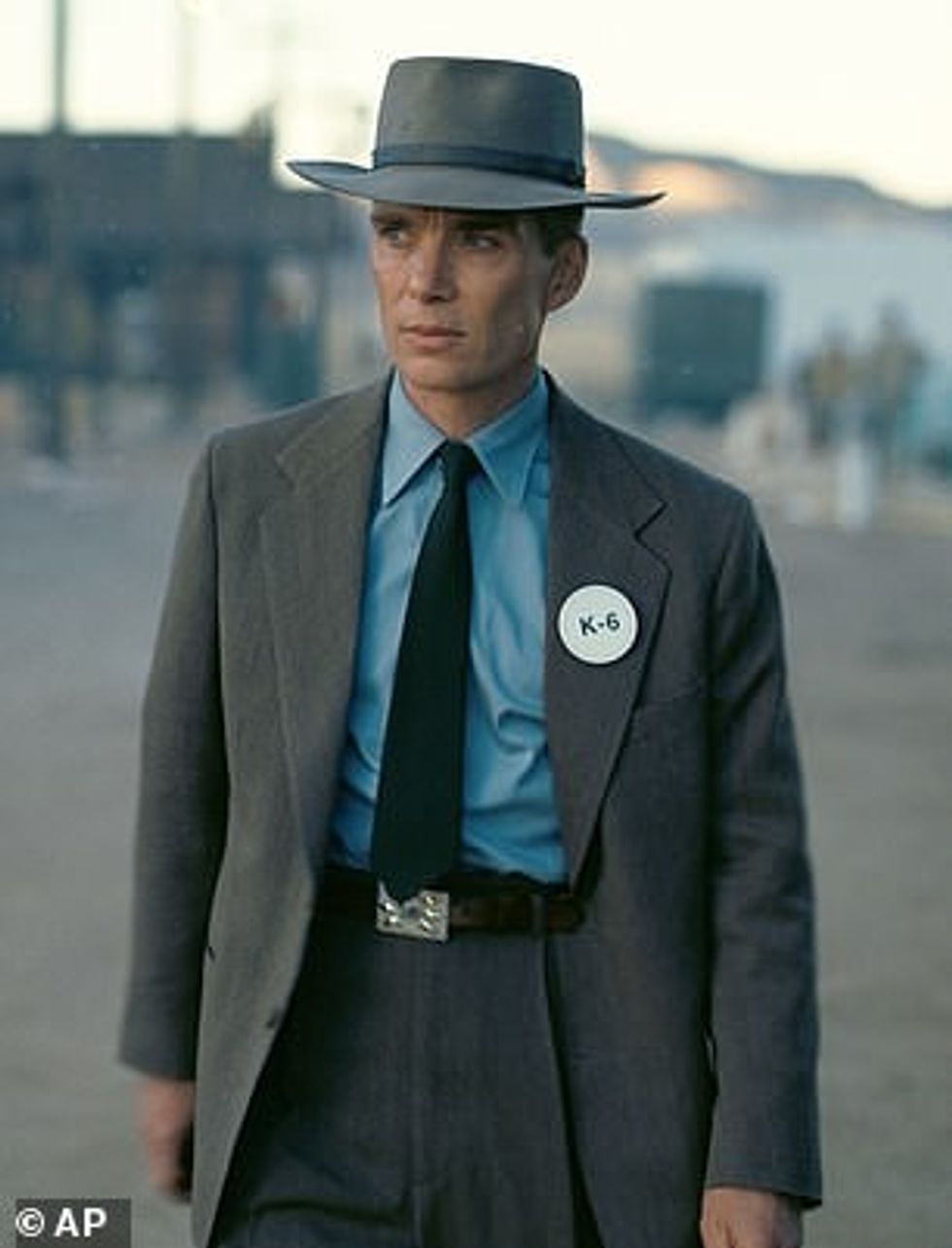 Pamja e tij e re ishte një ndryshim drastik nga viti i kaluar, kur ai përdori metoda rraskapitëse dhe 'të pashëndetshme' për t'u përgatitur për rolin e tij fitues të Oskarit në Oppenheimer.