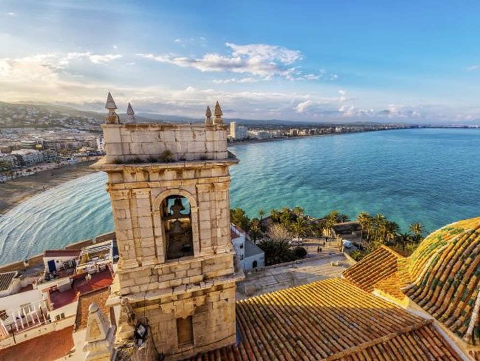 Pamje nga Kështjella e Papa Luna në qytetin e Peniskolës, Valencia