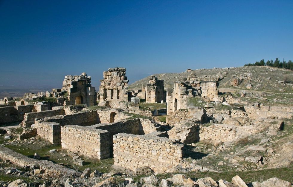 pamukkale-ancient-hierapolis_9992817901