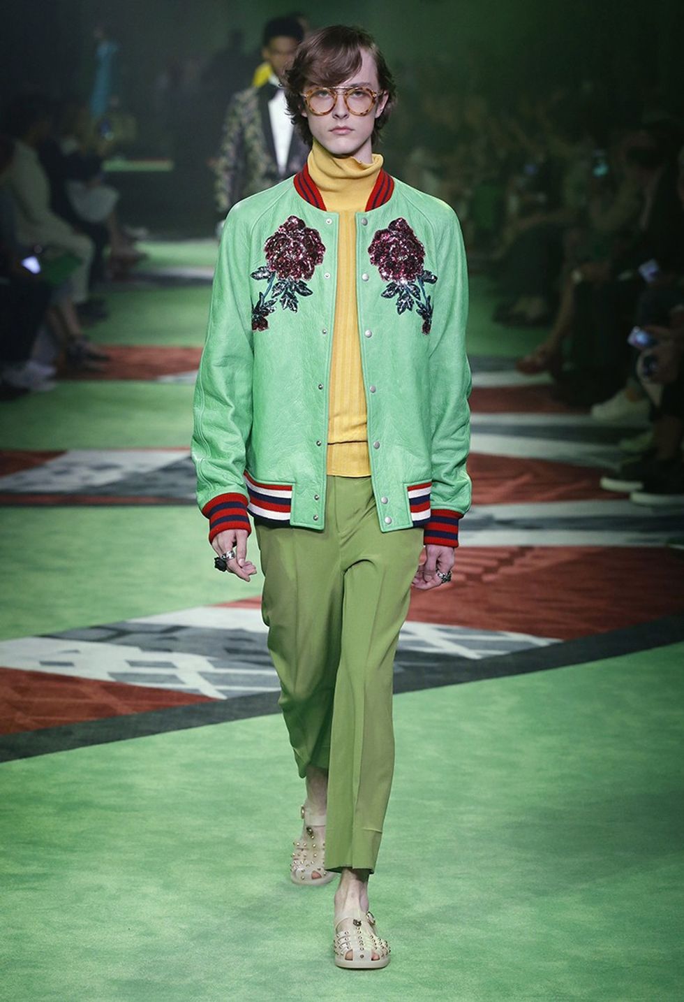 PANTONE COY 2017 Menswear Gucci 1