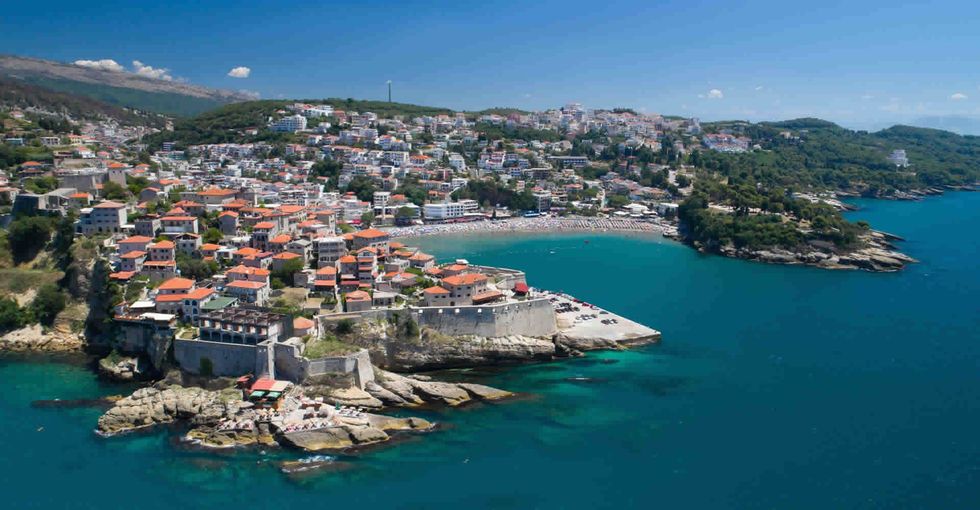 paralax ulcinj
