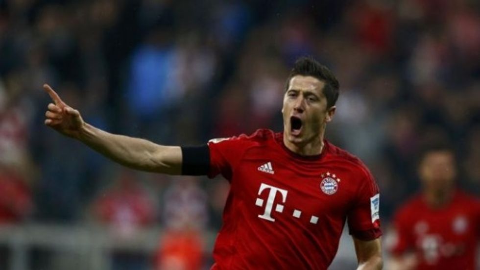 paraqitje euml ndrrash p euml r lewan bayerni vazhdon me rekordin video hd