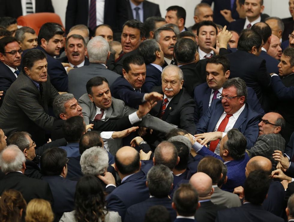 parlament 1