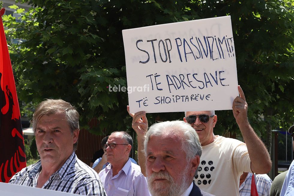 Partia e Ballit Kombetare Demokrate Shqiptare proteston kunder Serbise per te drejtat e shqiptareve ne Luginen e Presheves foto Ridvan Slivova 9