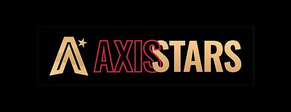 Pas daljes në pension në 2013, ai u zhyt me kokë në Axis Stars jashtëzakonisht të suksesshëm