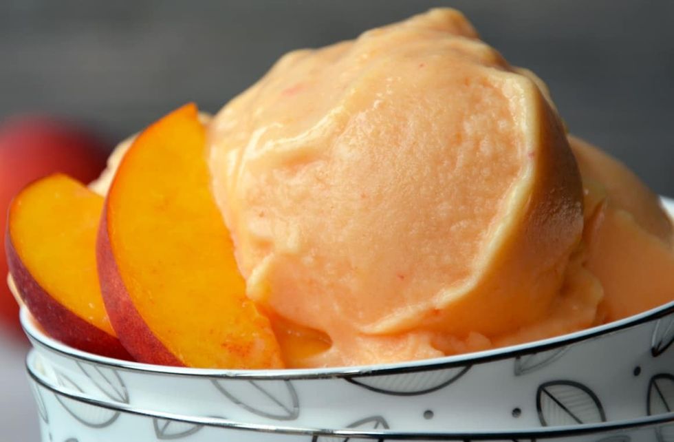 peach frozen yogurt meal plan
